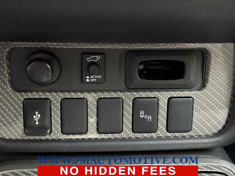 Used 2019 Mitsubishi Outlander SEL image 37