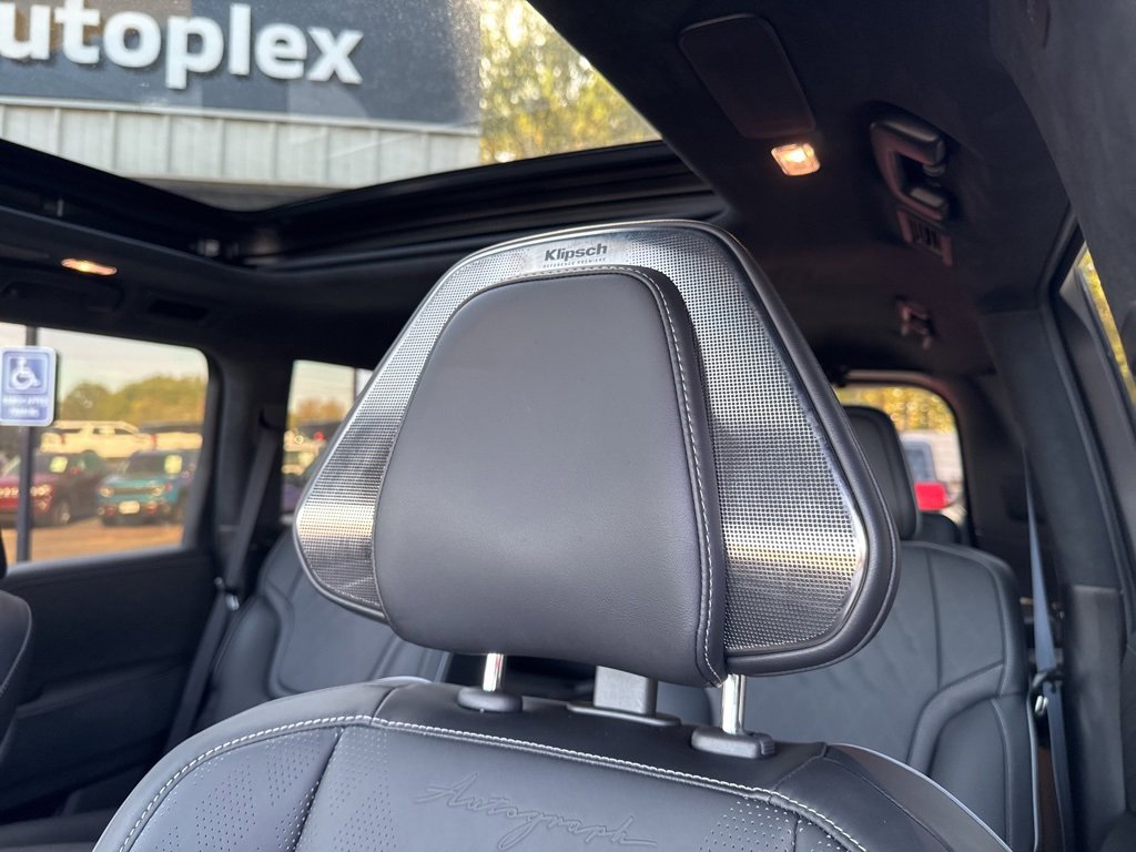 Used 2025 INFINITI QX80 Autograph image 21