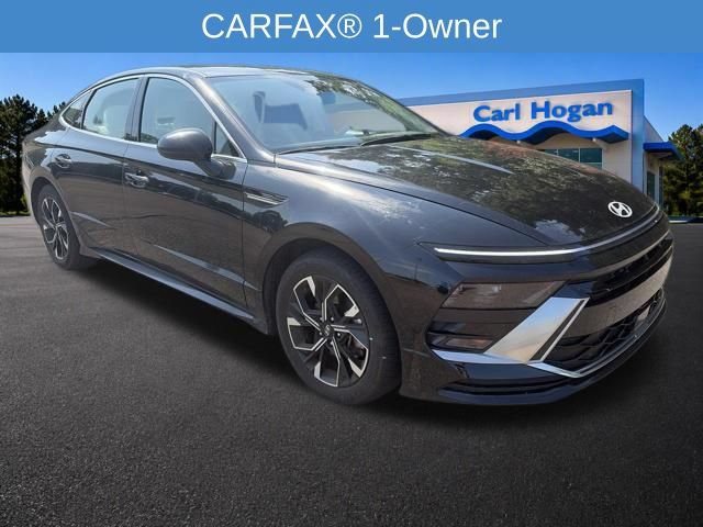 Used 2025 Hyundai Sonata SEL FWD image 2