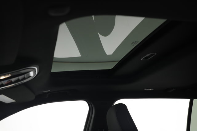 New 2025 Jeep Grand Cherokee L Laredo w/ Luxury Tech Group I image 27