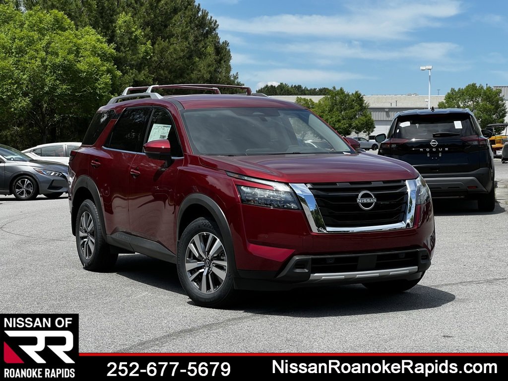New 2025 Nissan Pathfinder SL