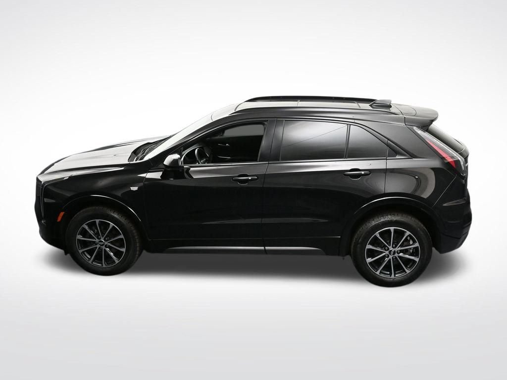 Certified 2024 Cadillac XT4 Sport w/ Cold Weather Package AWD/4WD image 17