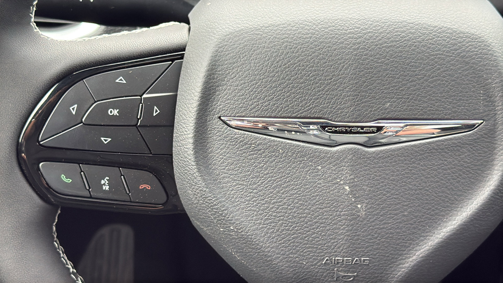 New 2026 Chrysler Pacifica Limited FWD image 21