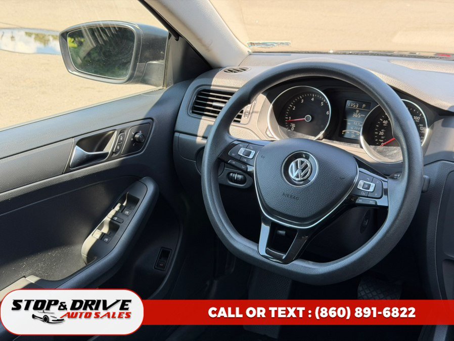 Used 2015 Volkswagen Jetta S FWD image 12