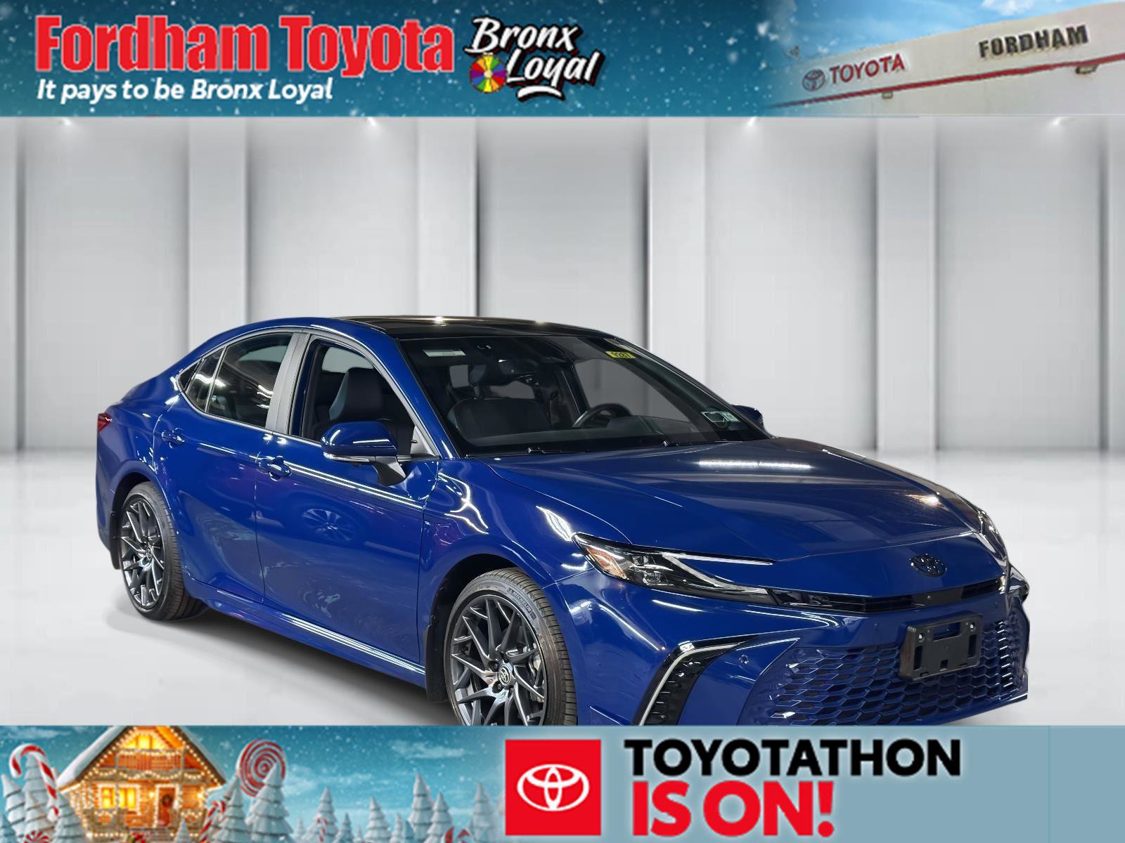 Used 2025 Toyota Camry XSE image 1