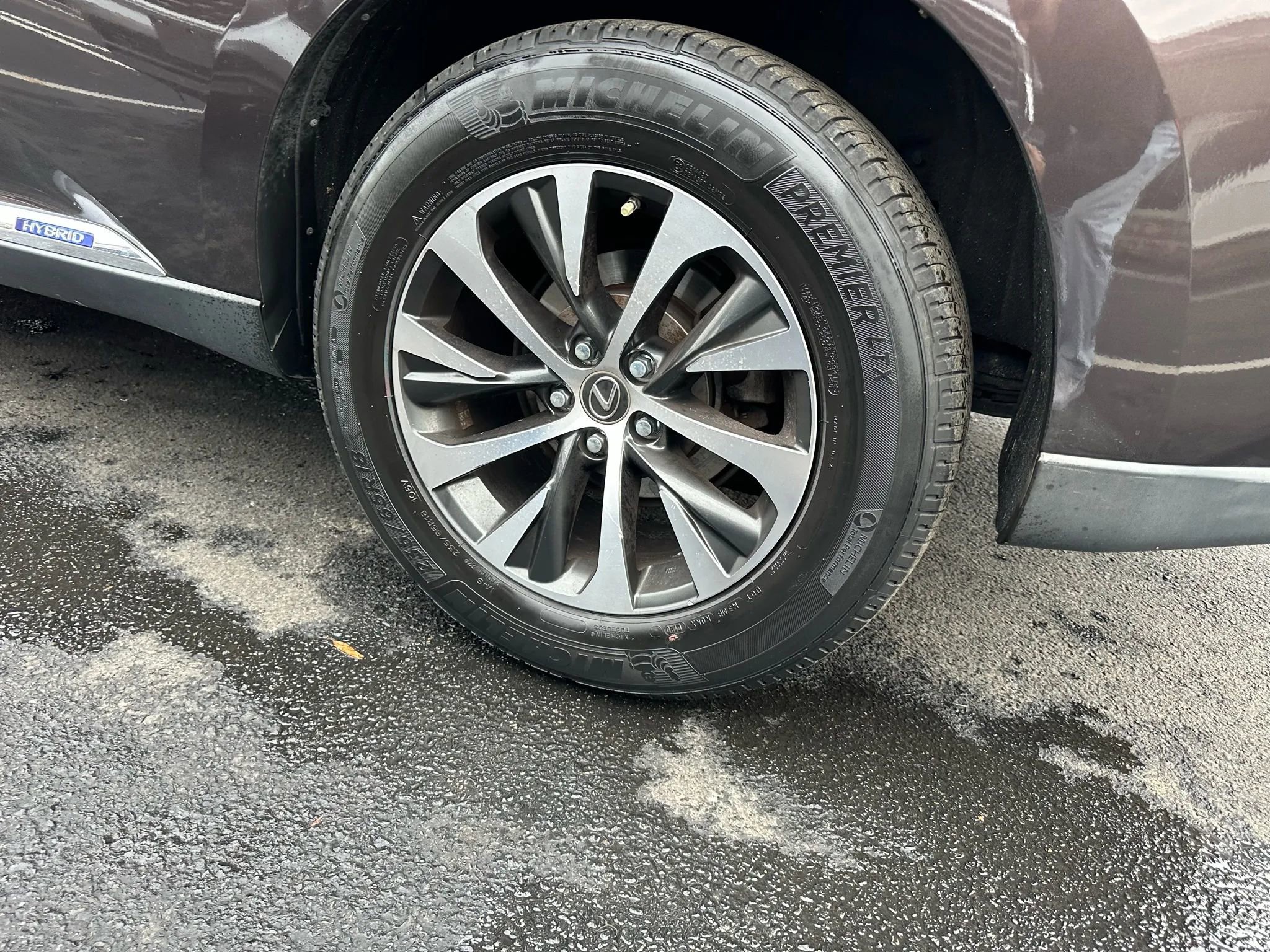 Used 2013 Lexus RX 450h AWD image 29