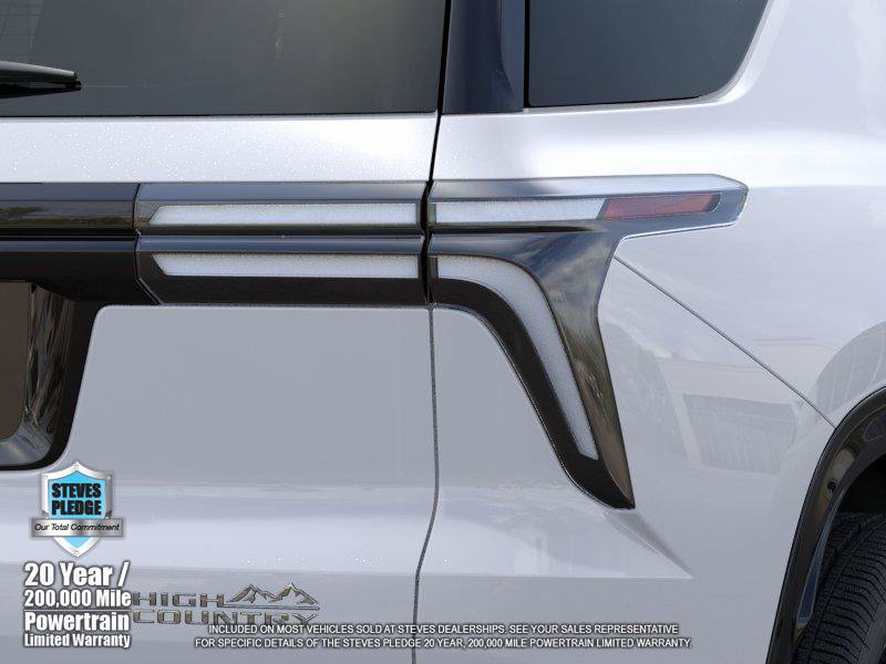 New 2026 Chevrolet Traverse High Country w/ LPO, Floor Liner Package FWD image 11