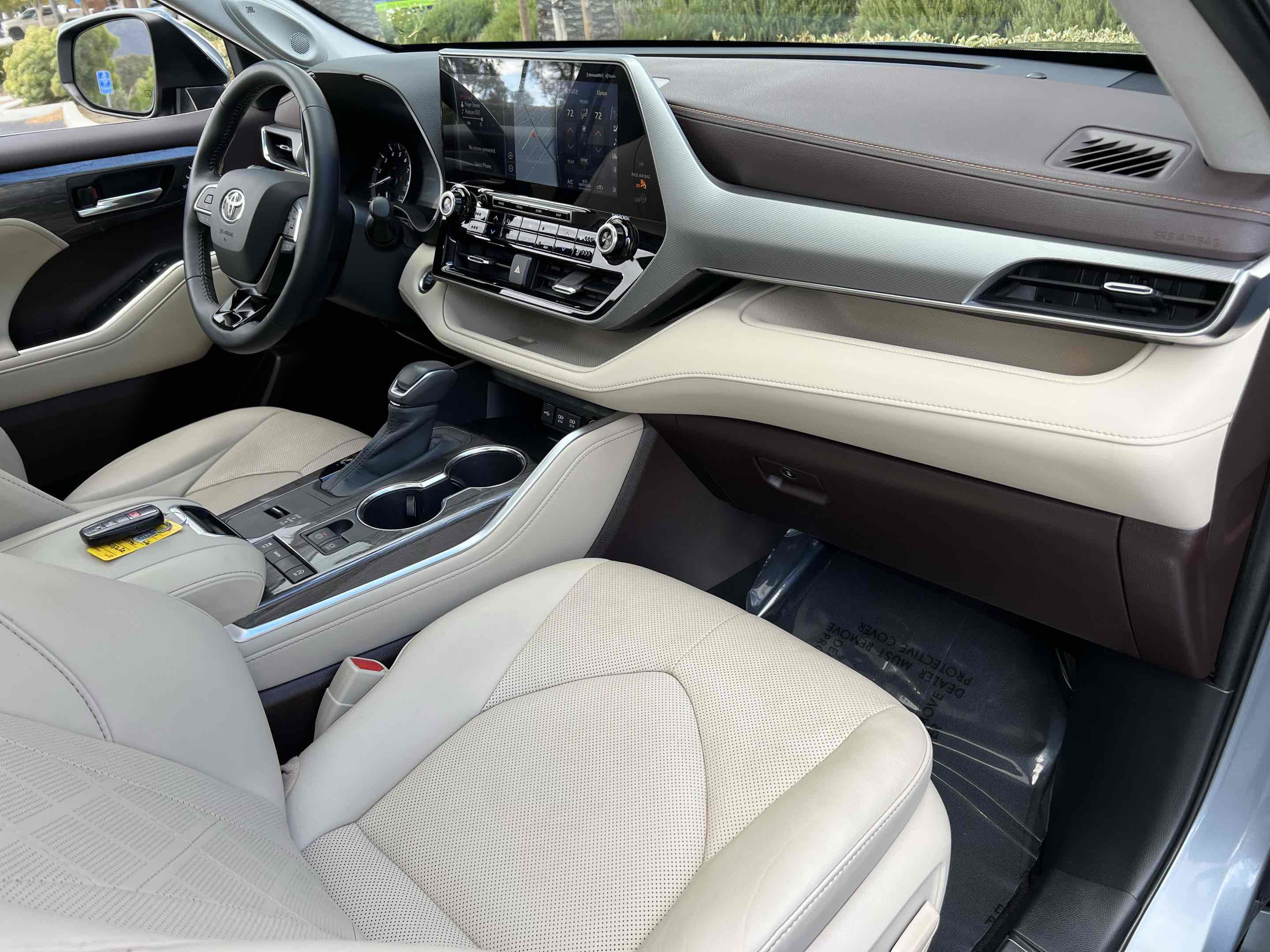 Used 2020 Toyota Highlander Platinum image 50