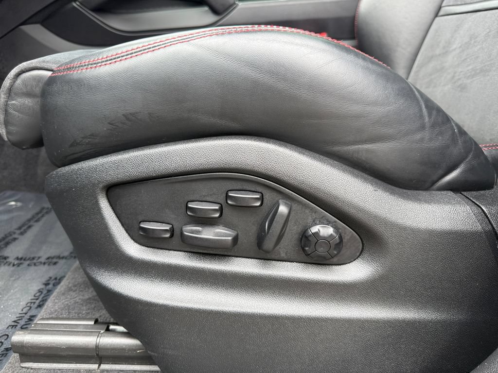 Used 2023 Porsche Cayenne GTS w/ Premium Package AWD/4WD image 10