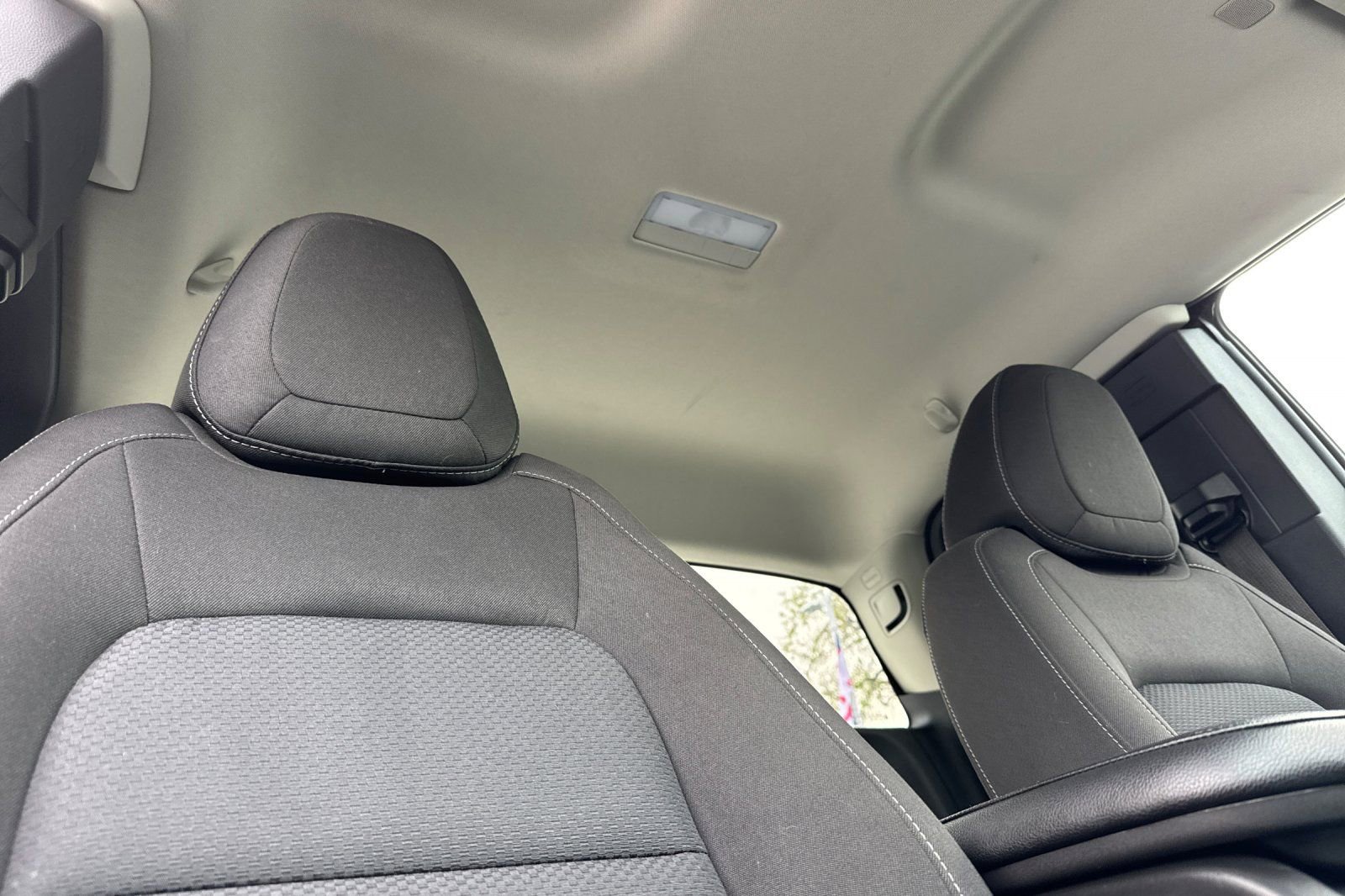 Used 2022 Chevrolet Colorado LT w/ Fleet Safety Package image 16