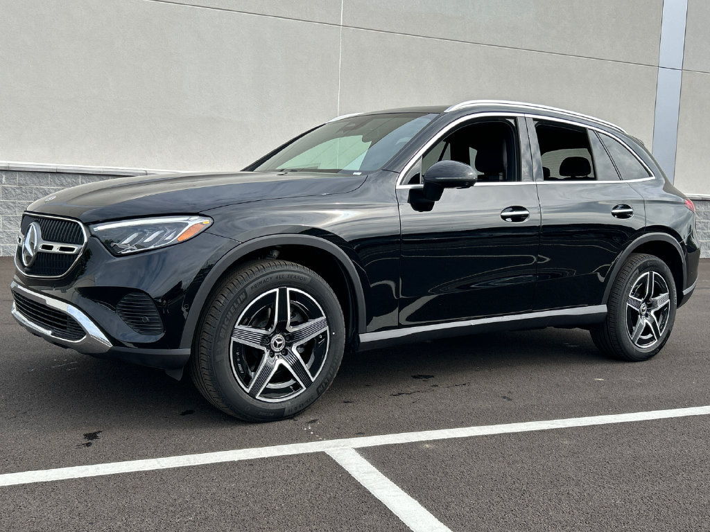 New 2026 Mercedes-Benz GLC 300 4MATIC image 1