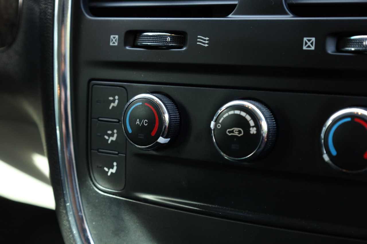 Used 2016 Dodge Grand Caravan American Value Package image 30