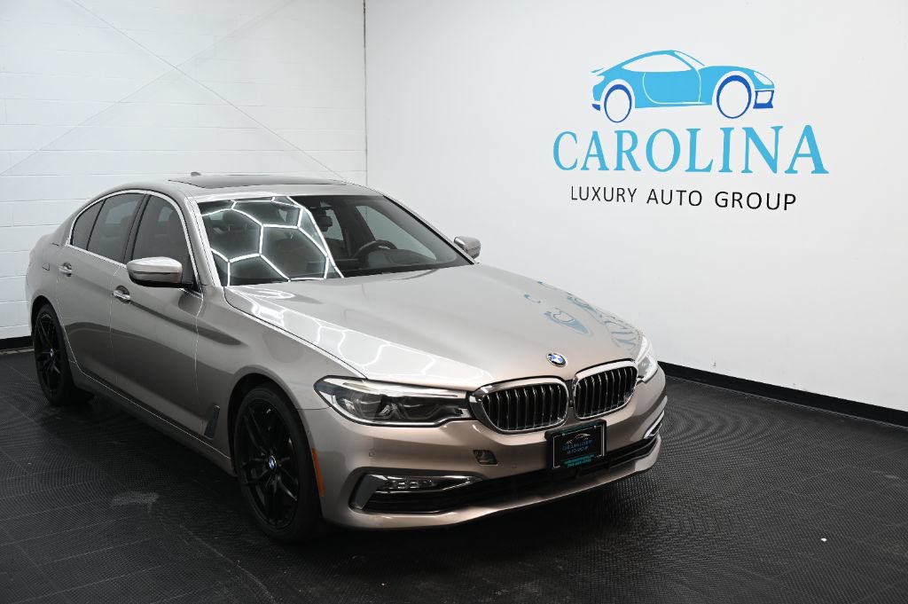 Used 2017 BMW 540i xDrive AWD/4WD image 1
