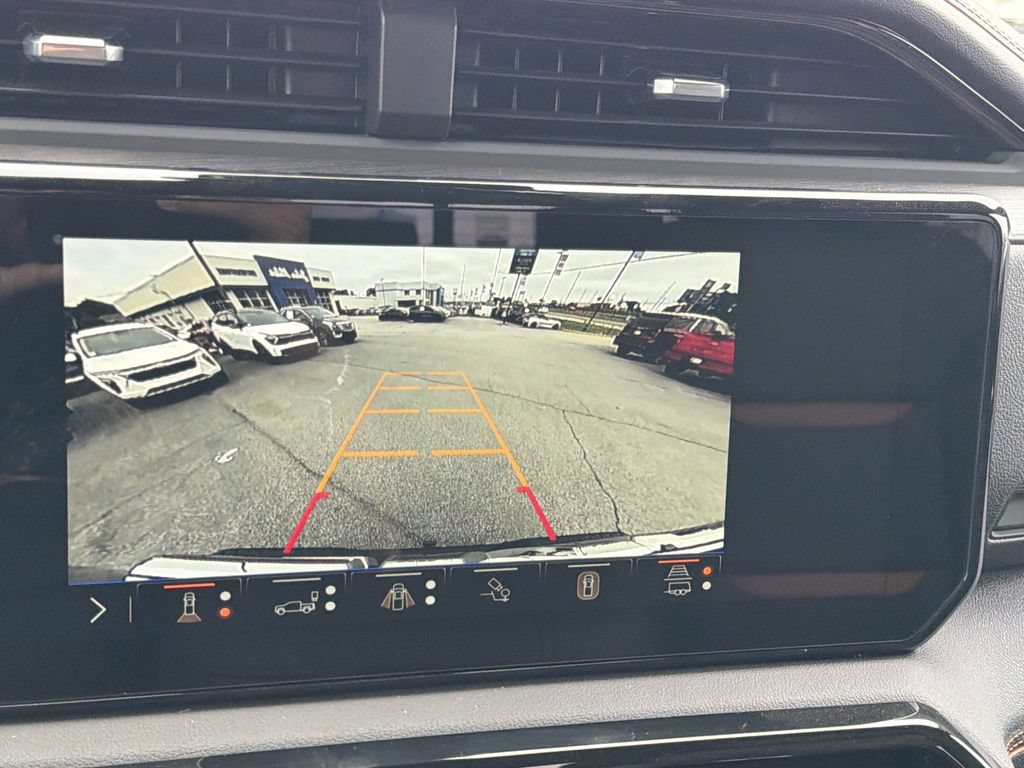 New 2026 GMC Sierra 1500 AT4 w/ Technology Package AWD/4WD image 5