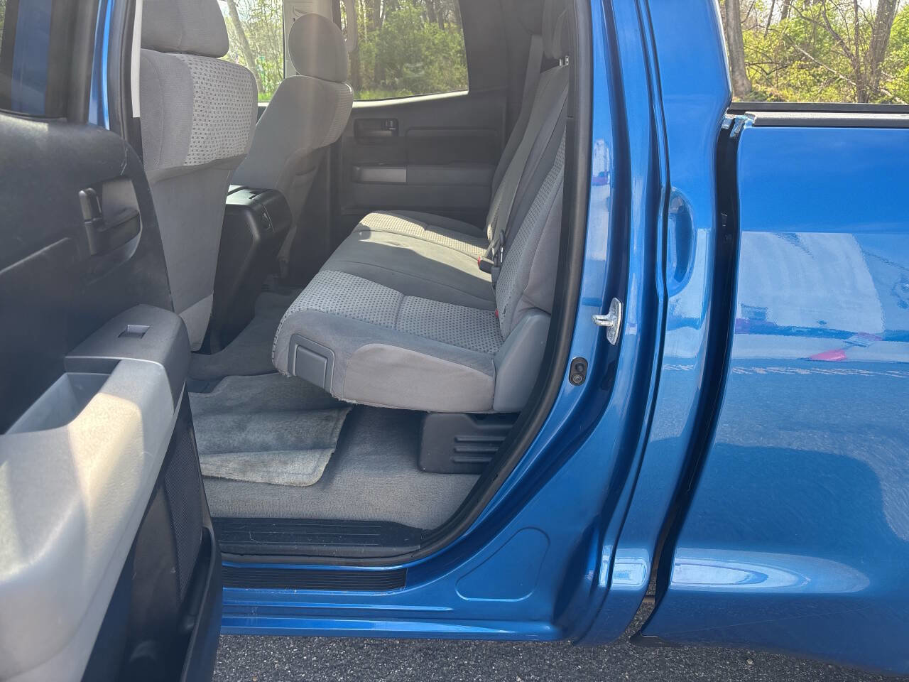 Used 2010 Toyota Tundra 4x4 Double Cab image 21