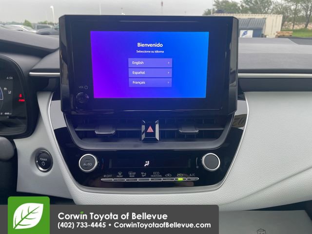 Used 2026 Toyota Corolla SE FWD image 12