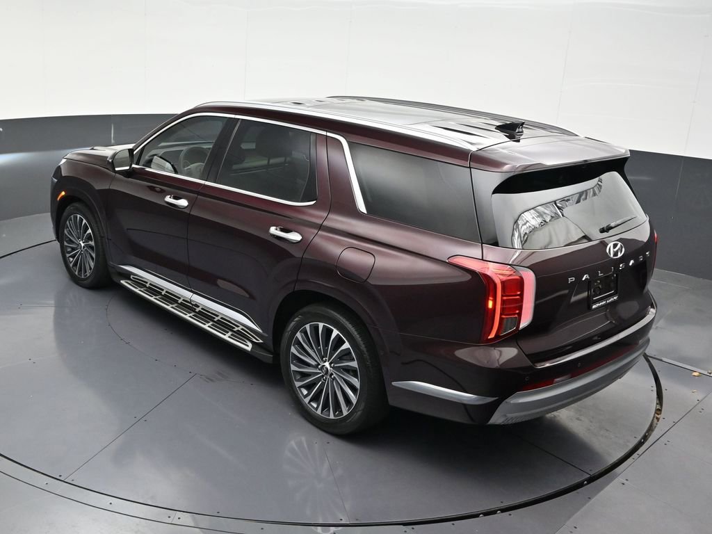 Used 2024 Hyundai Palisade Calligraphy image 19