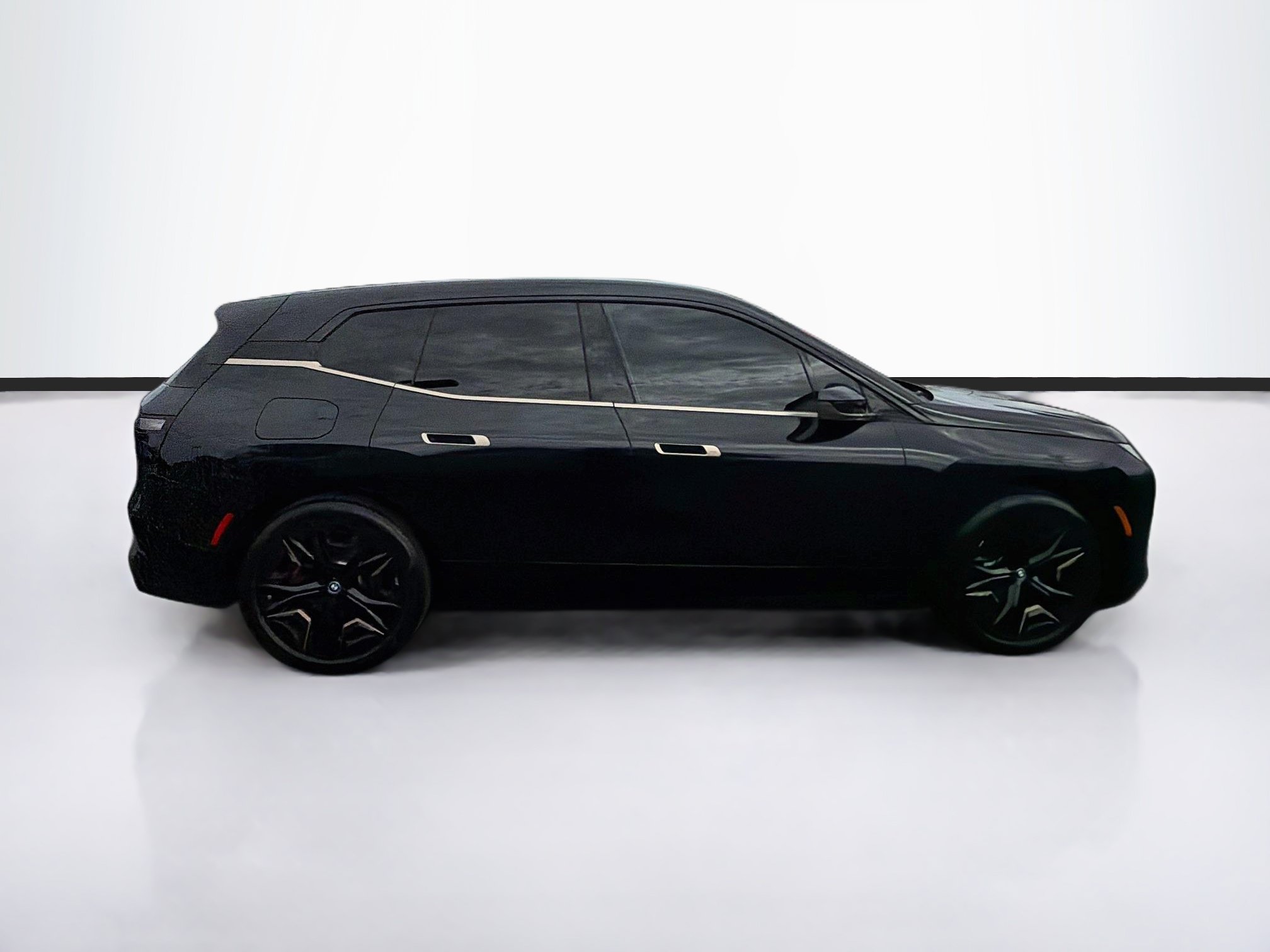 Used 2023 BMW iX M60 AWD/4WD image 4