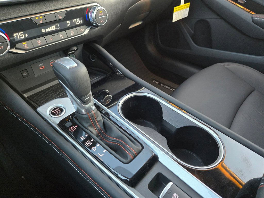 New 2025 Nissan Altima 2.5 SR w/ SR Premium Package image 12