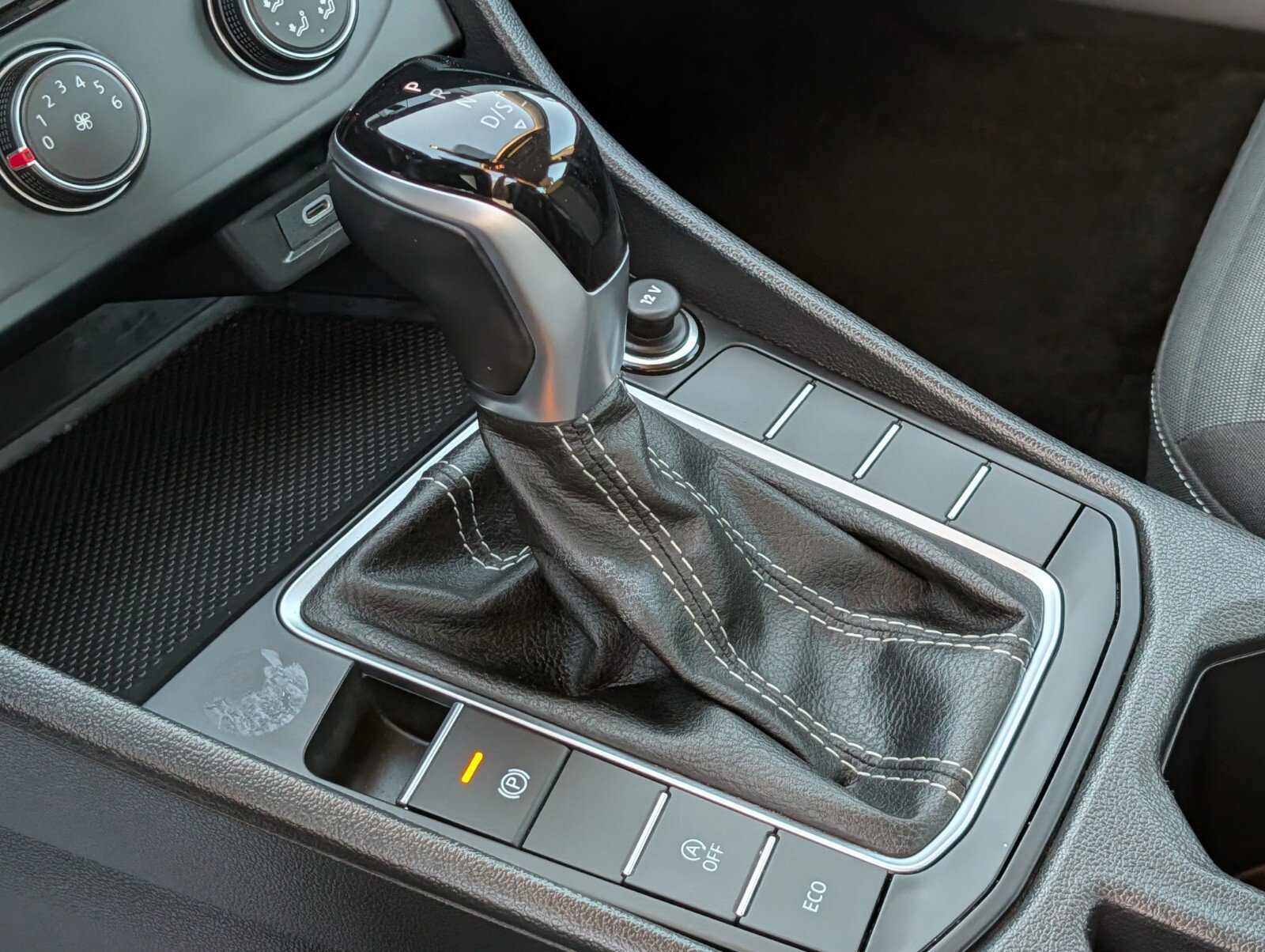 Used 2024 Volkswagen Jetta S FWD image 7