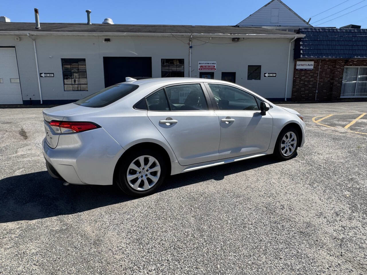 Used 2023 Toyota Corolla LE image 10