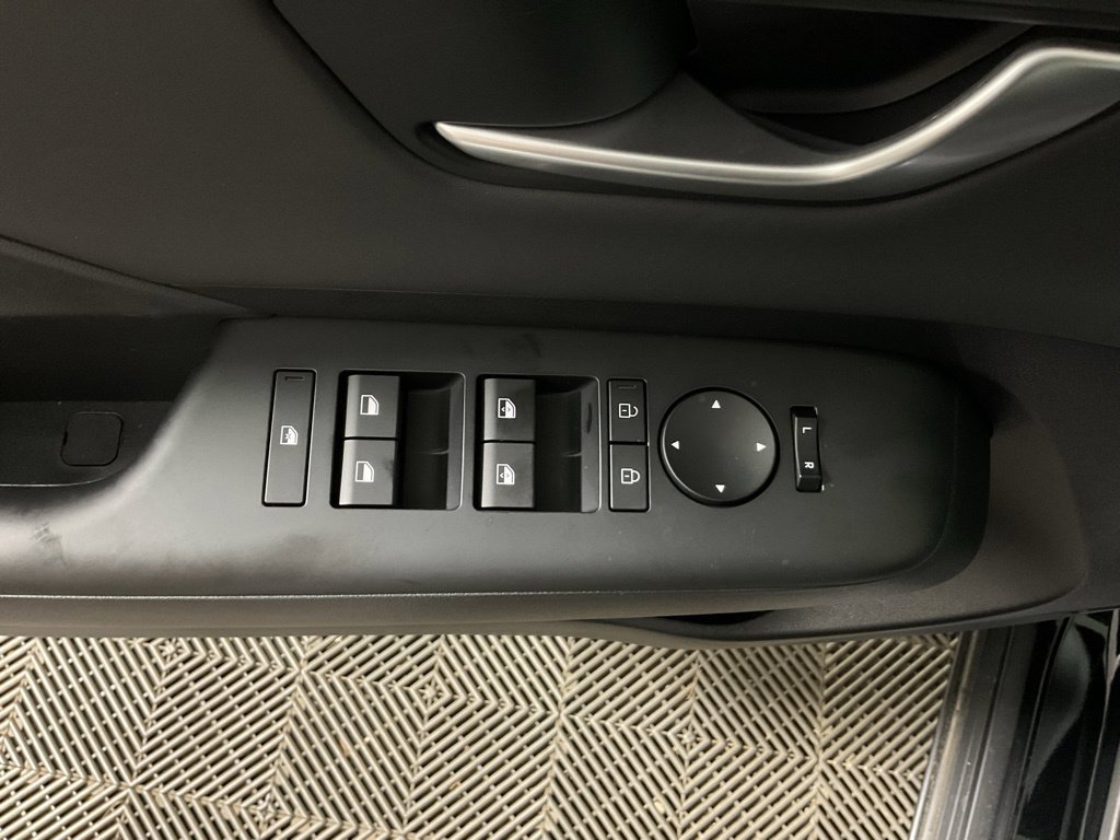 New 2026 Hyundai Kona Limited AWD/4WD image 21