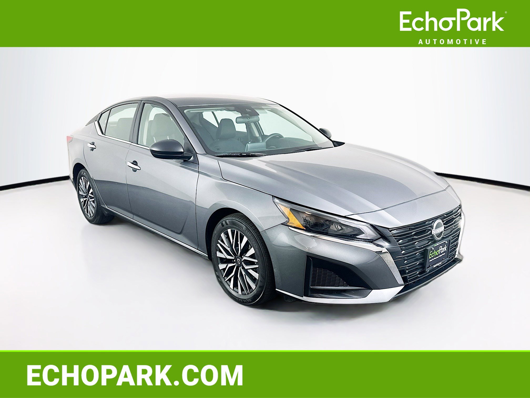 Used 2025 Nissan Altima 2.5 SV