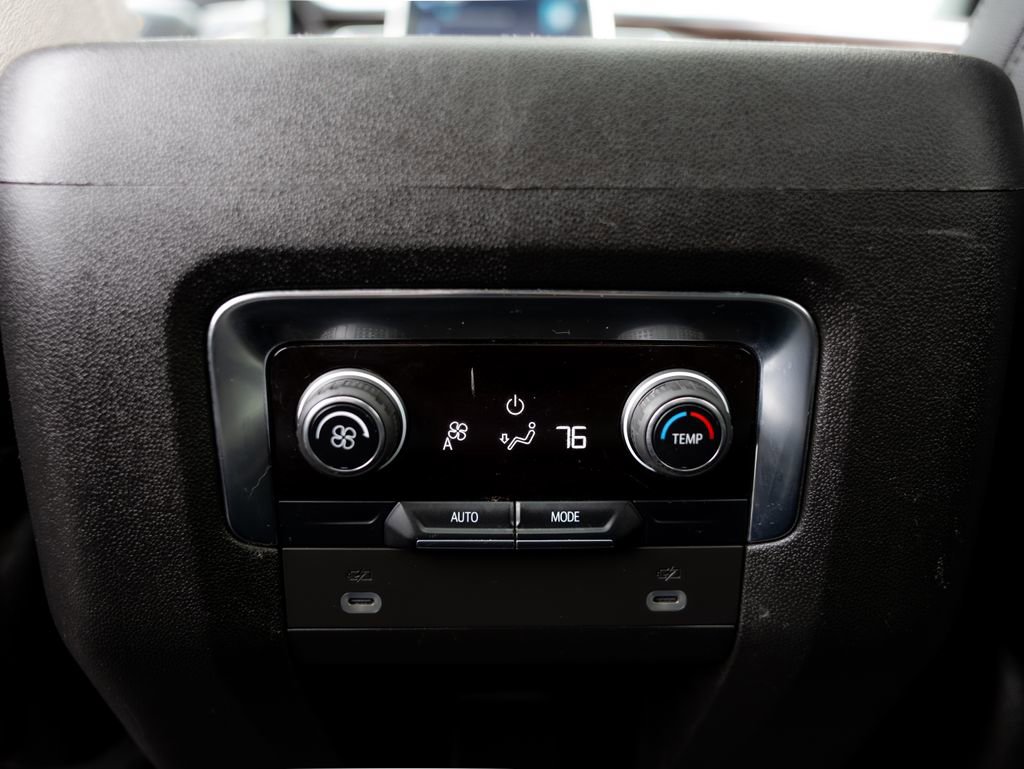 Used 2022 Chevrolet Tahoe LT image 28