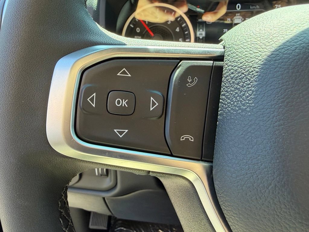 New 2026 RAM 2500 Big Horn AWD/4WD image 18