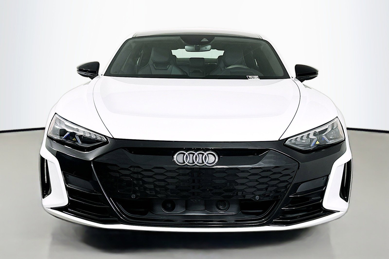 Used 2022 Audi e-tron GT Premium Plus w/ Performance Package image 2