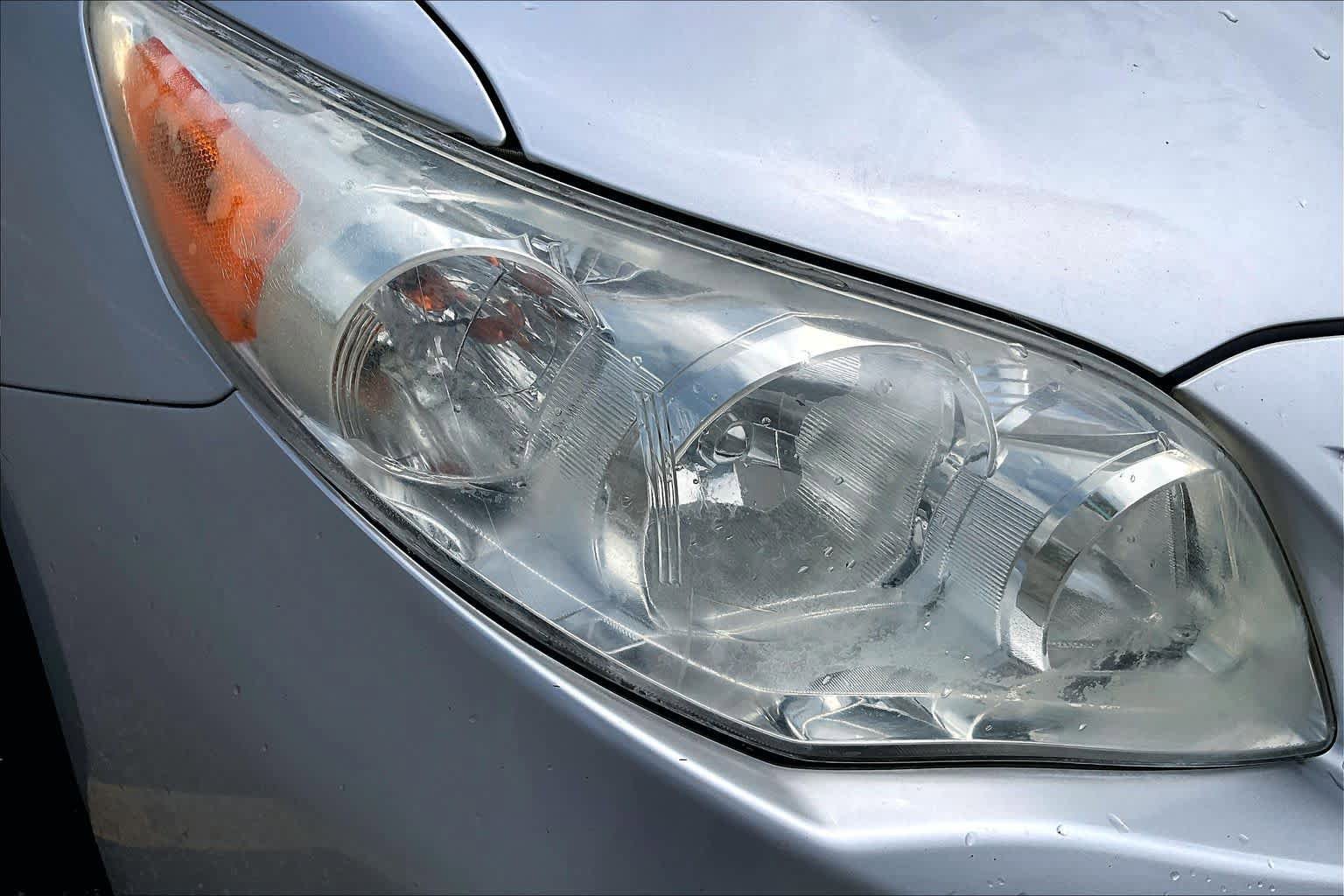 Used 2013 Toyota Corolla LE FWD image 26