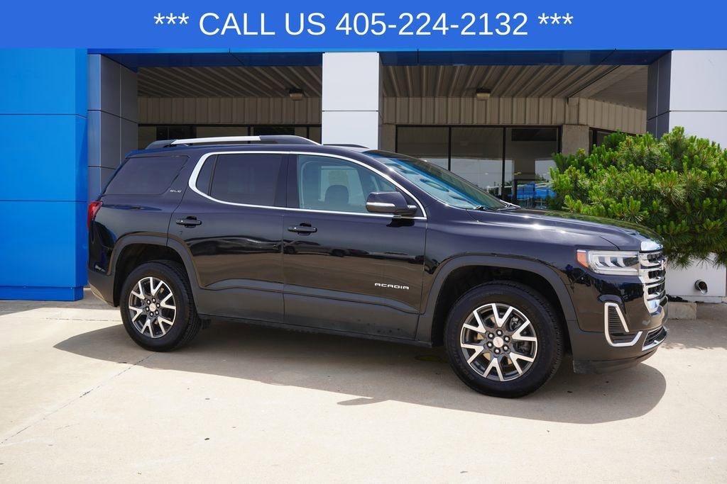 Used 2023 GMC Acadia SLE w/ Driver Convenience Package FWD image 10