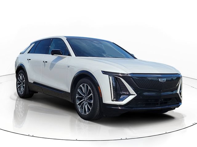 Certified 2024 Cadillac Lyriq Sport w/ LPO, Floor Liner Package AWD/4WD image 2
