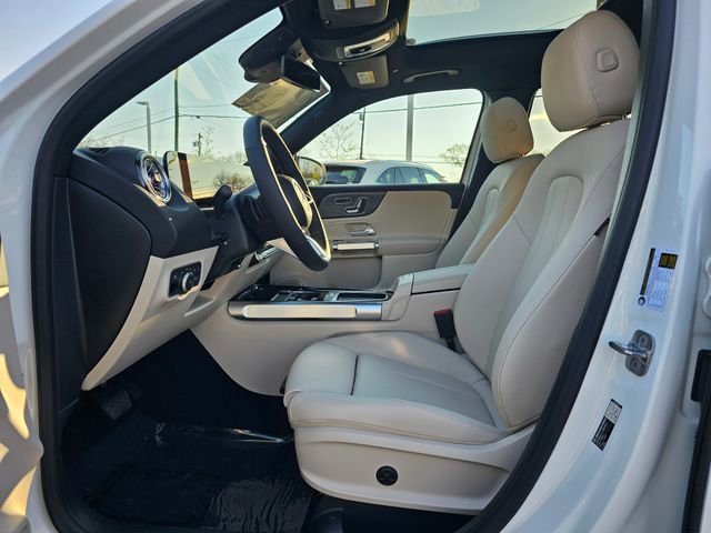 New 2026 Mercedes-Benz GLB 250 4MATIC image 16