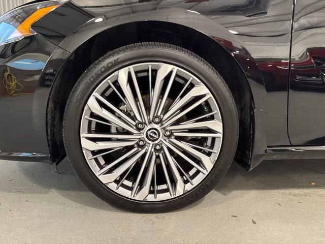 Certified 2023 Nissan Altima 2.5 SL AWD/4WD image 32