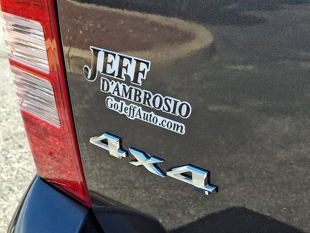 Used 2017 Jeep Patriot High Altitude AWD/4WD image 36