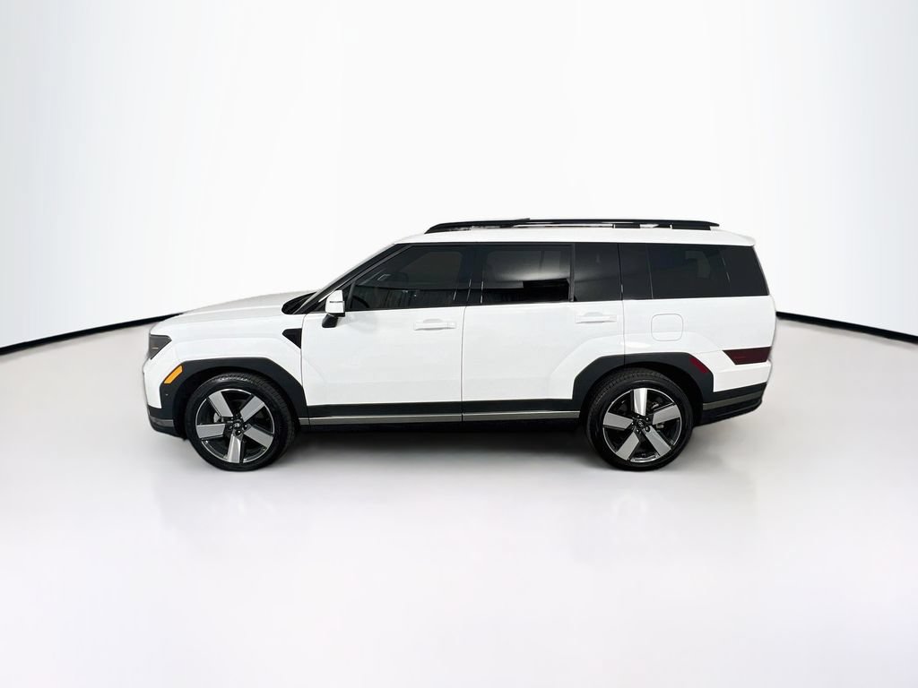 Certified 2025 Hyundai Santa Fe Limited AWD/4WD image 4