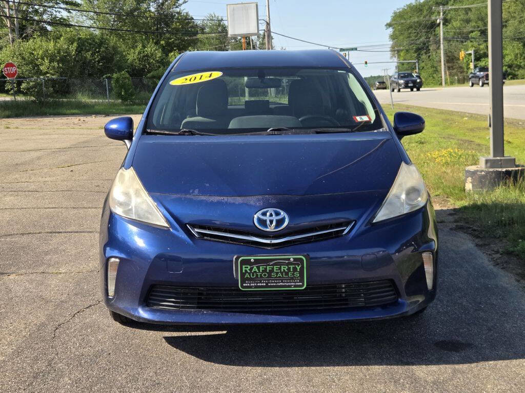 Used 2014 Toyota Prius V image 9