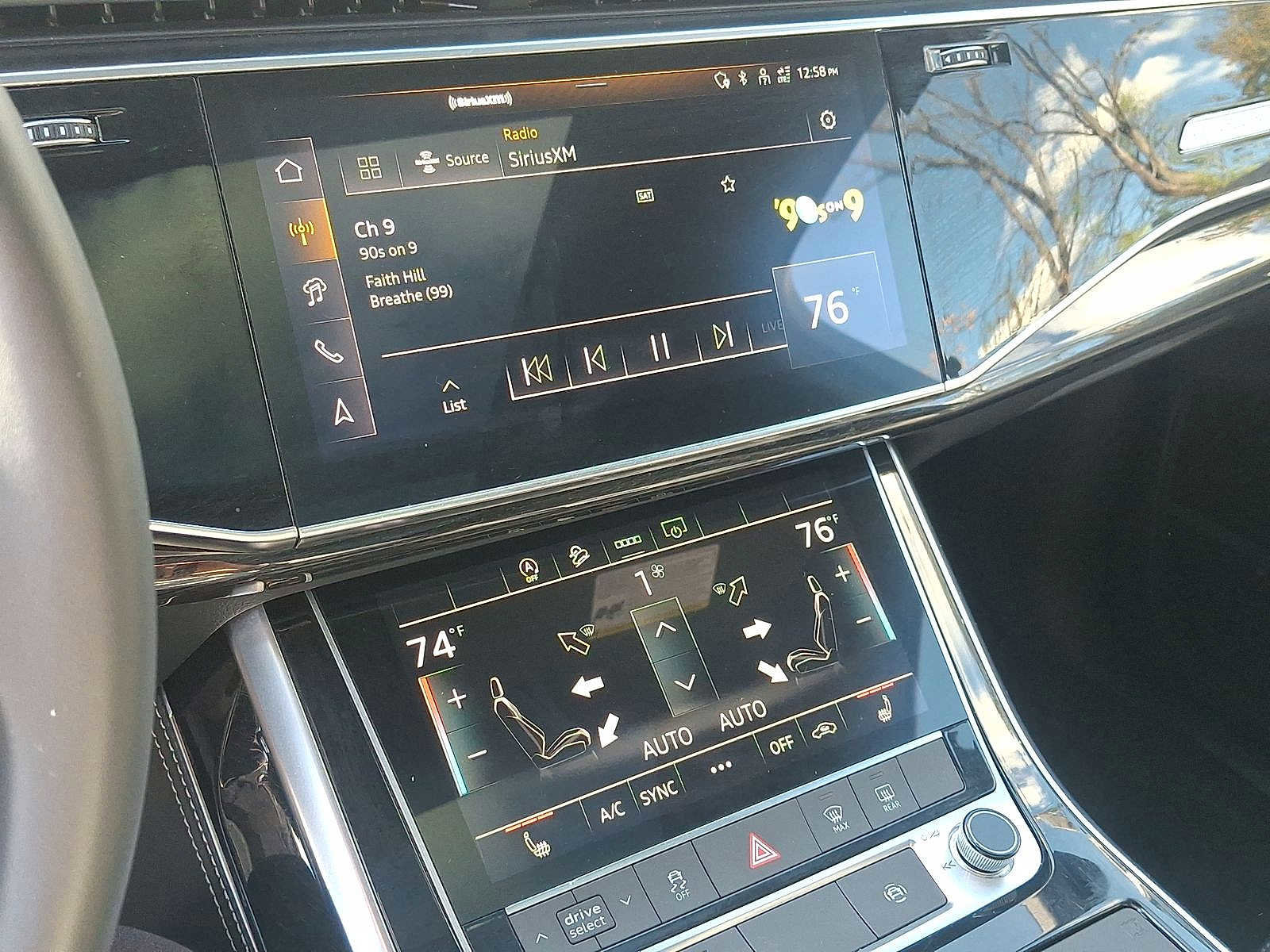 Certified 2025 Audi Q7 3.0T Premium Plus image 12