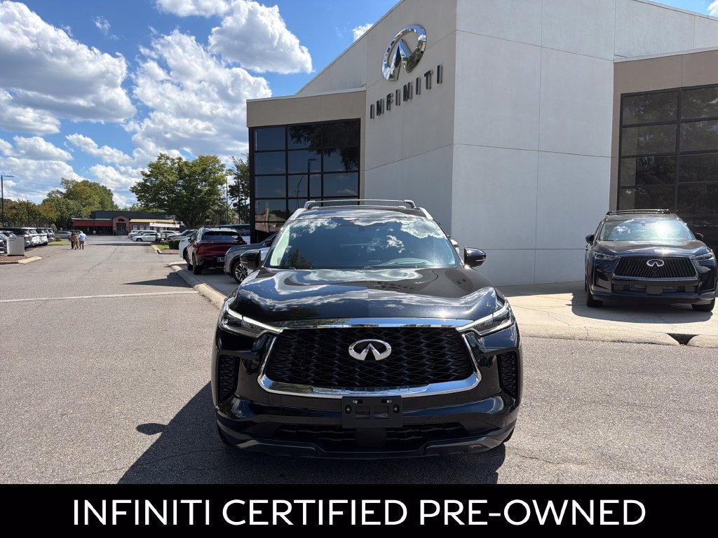 Certified 2023 INFINITI QX60 Sensory w/ Vision Package AWD/4WD image 3