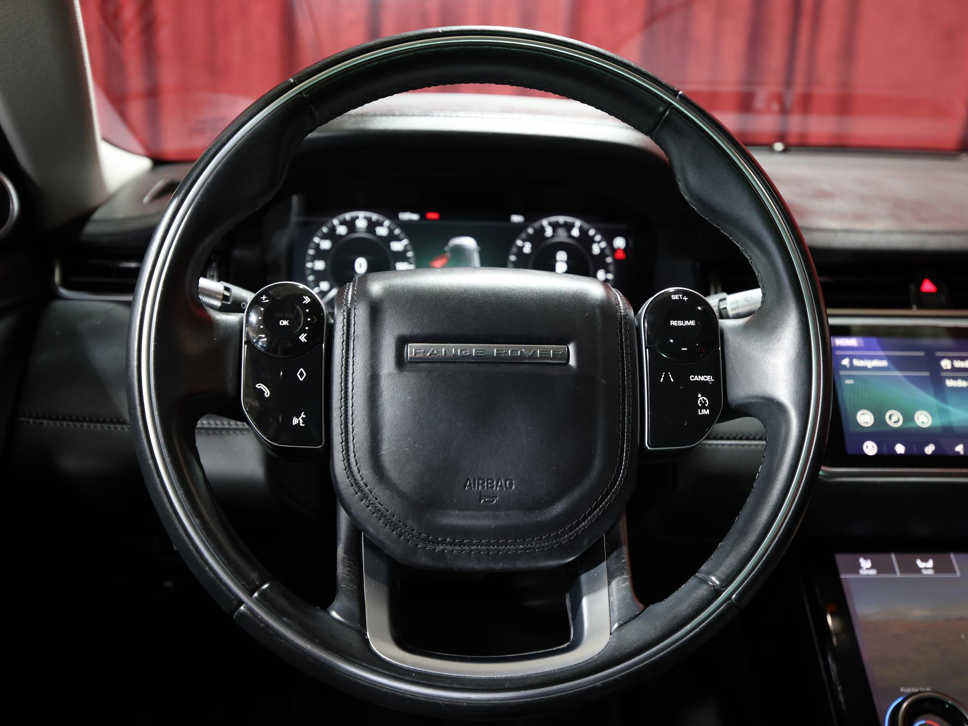 Used 2020 Land Rover Range Rover Evoque SE AWD/4WD image 17