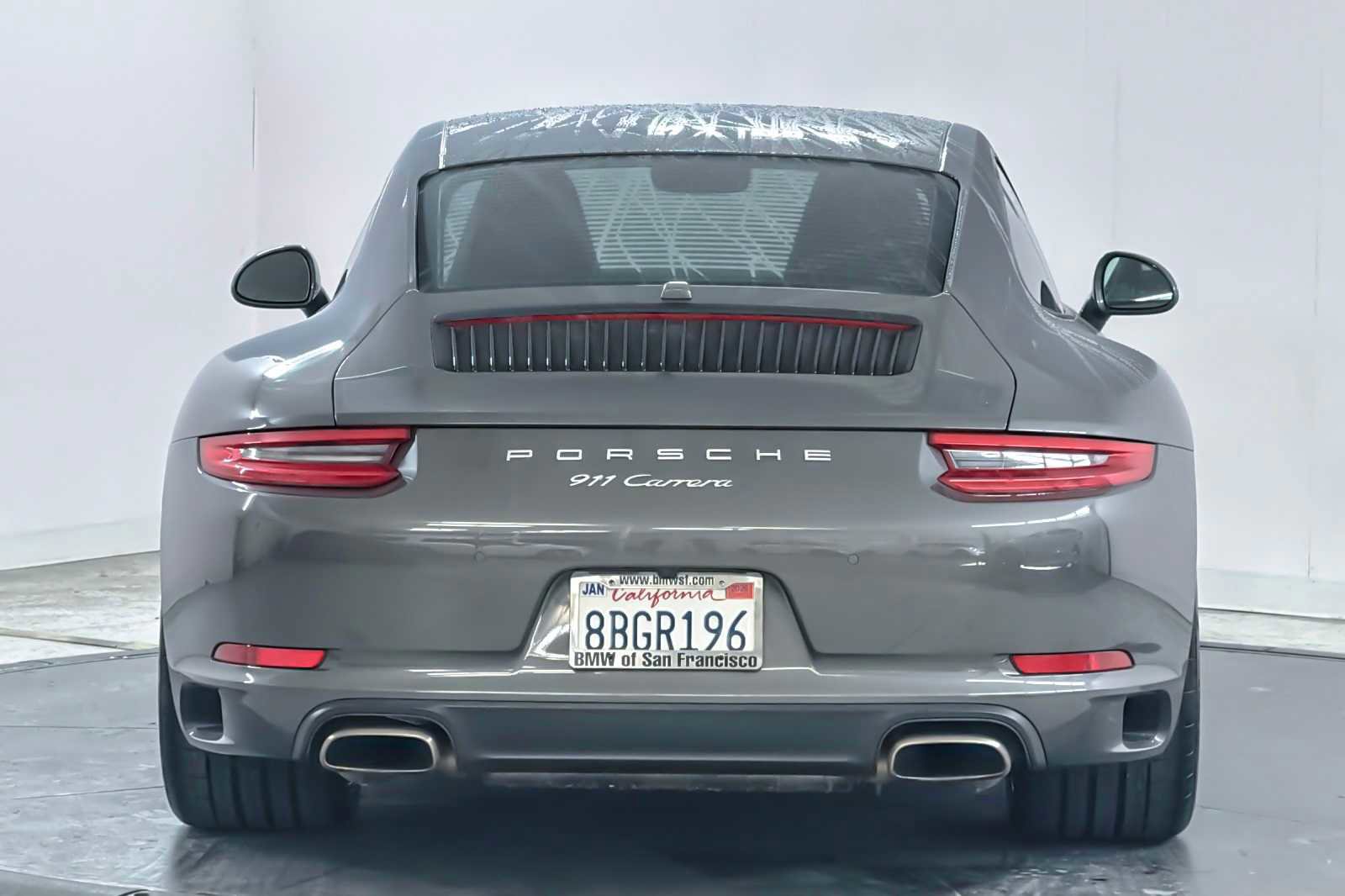 Used 2018 Porsche 911 Carrera image 7