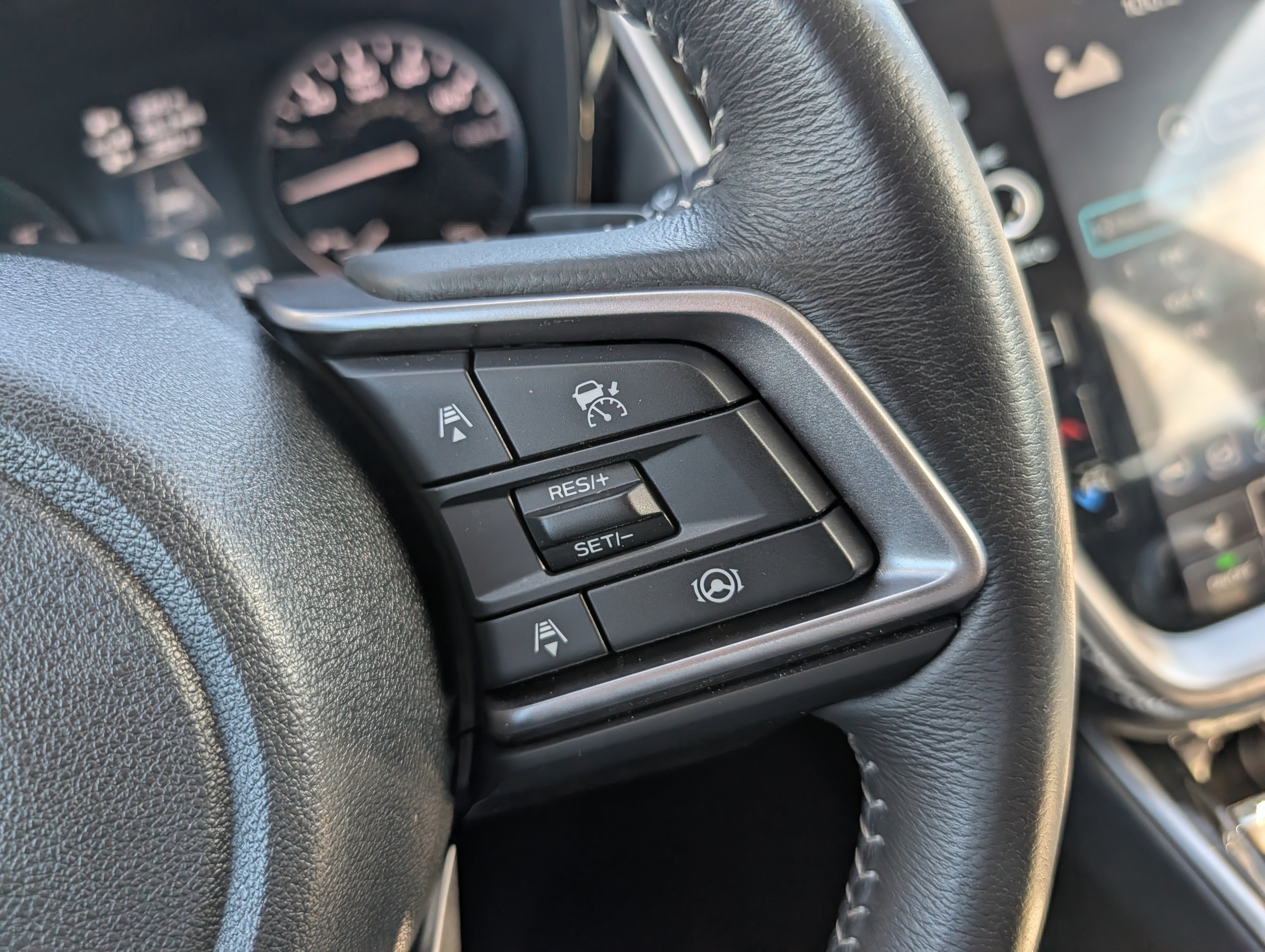 Certified 2025 Subaru Legacy Premium AWD/4WD image 31