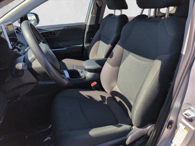 Used 2025 Toyota RAV4 LE image 15
