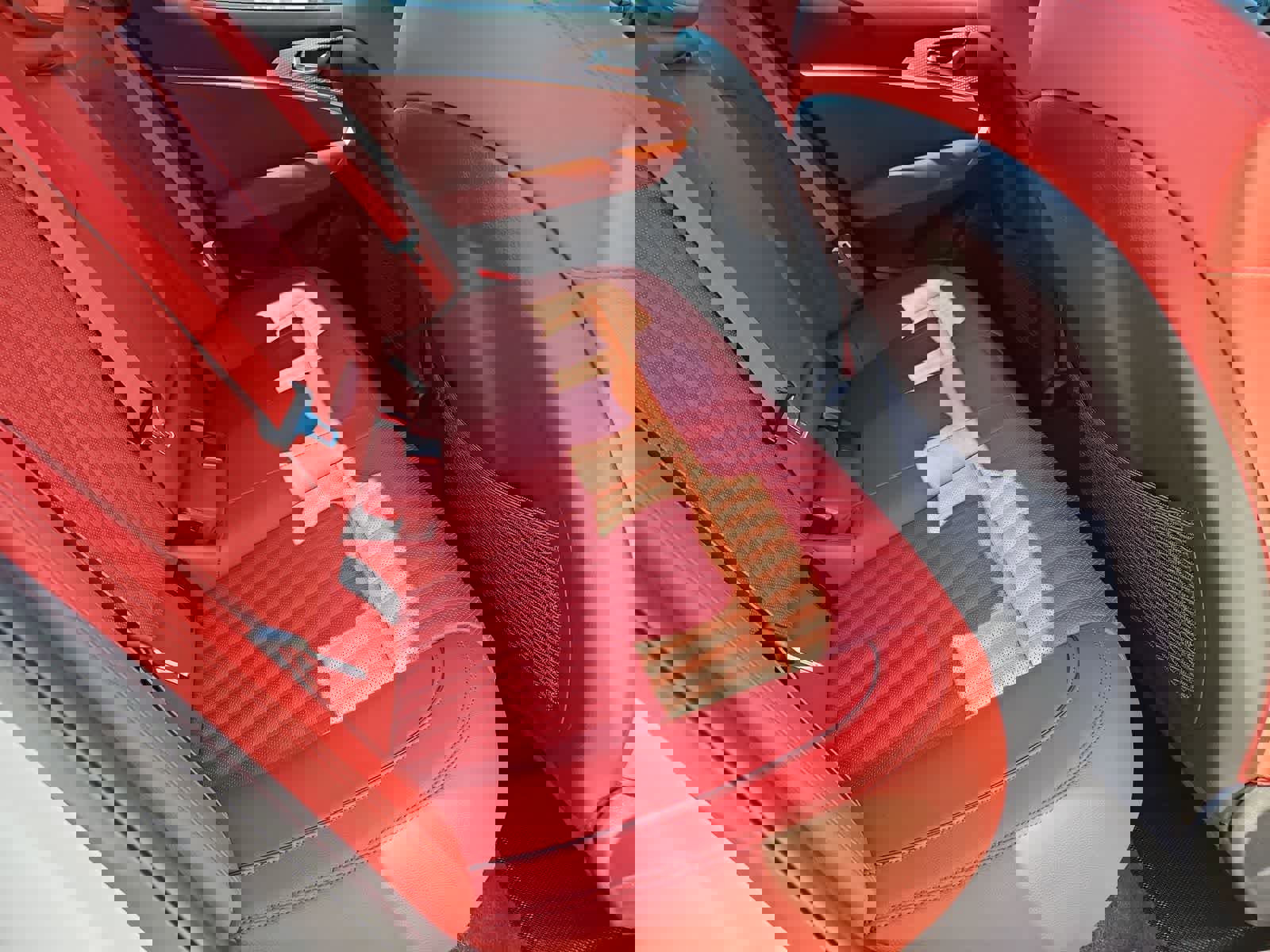 Used 2023 Genesis G70 2.0T w/ Sport Prestige Package image 20