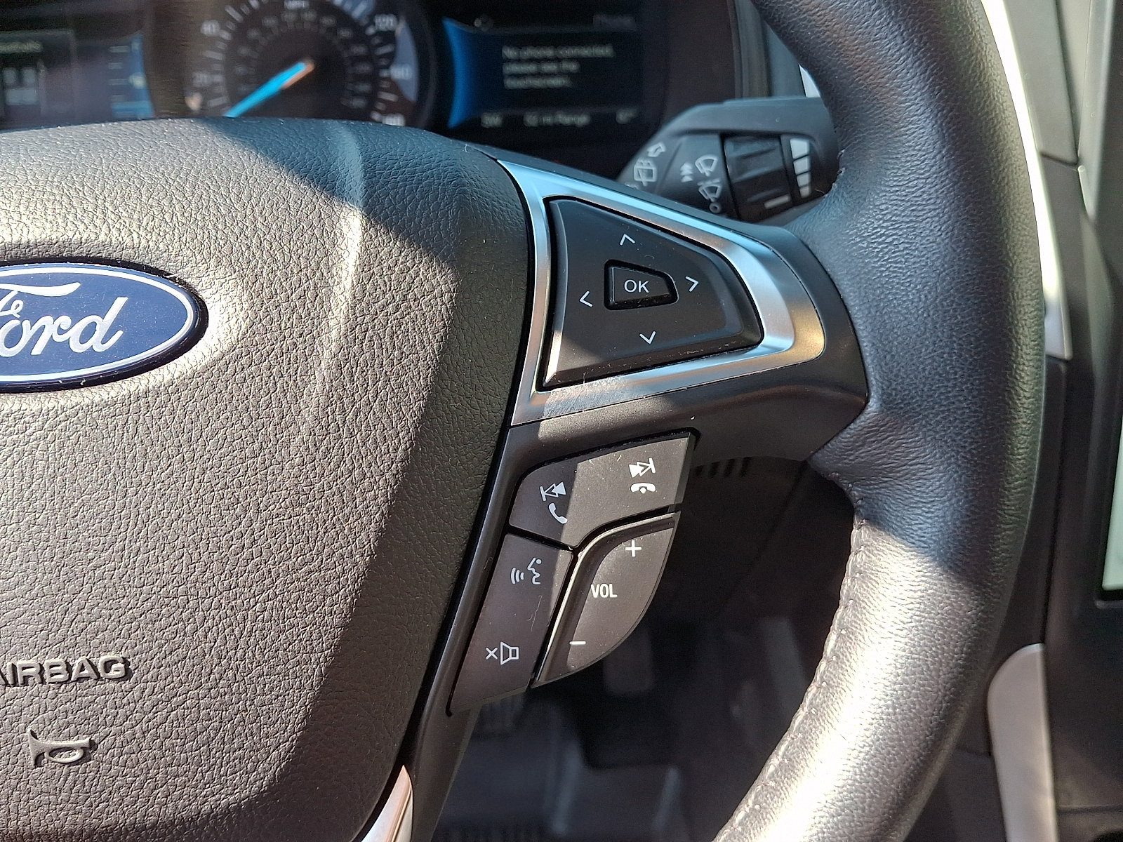 Used 2023 Ford Edge ST-Line AWD/4WD image 22