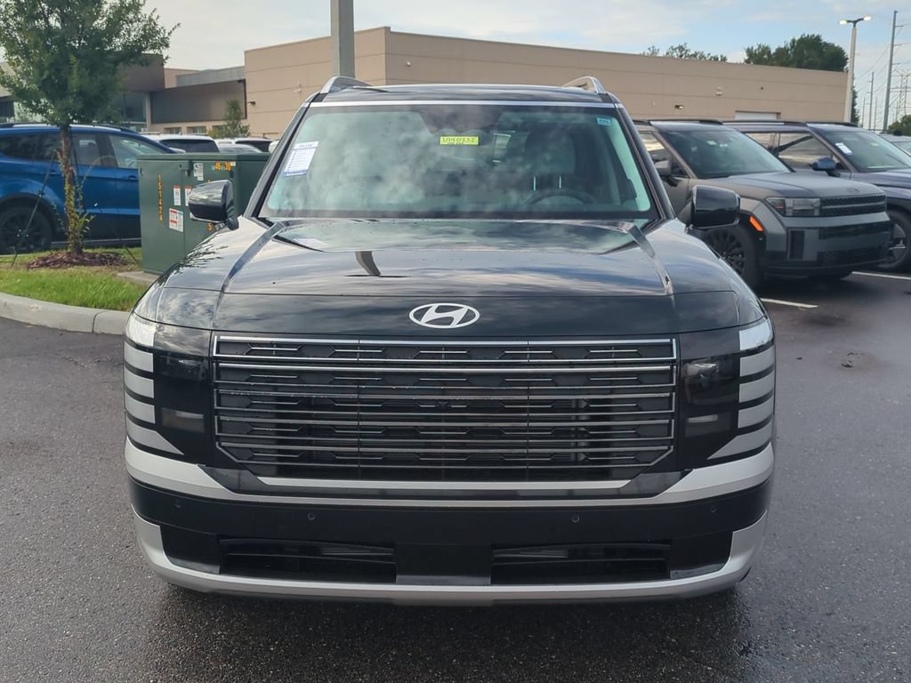 New 2027 Hyundai Palisade Calligraphy FWD image 3