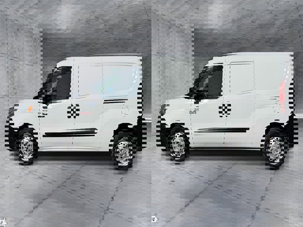 Used 2018 RAM ProMaster City Tradesman image 3