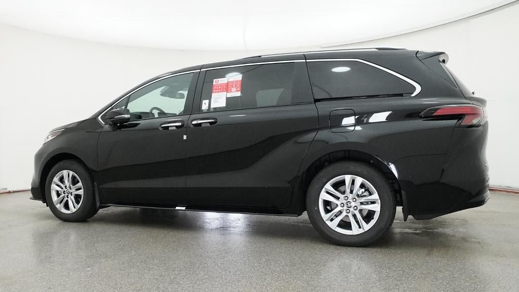 New 2026 Toyota Sienna Limited FWD image 20