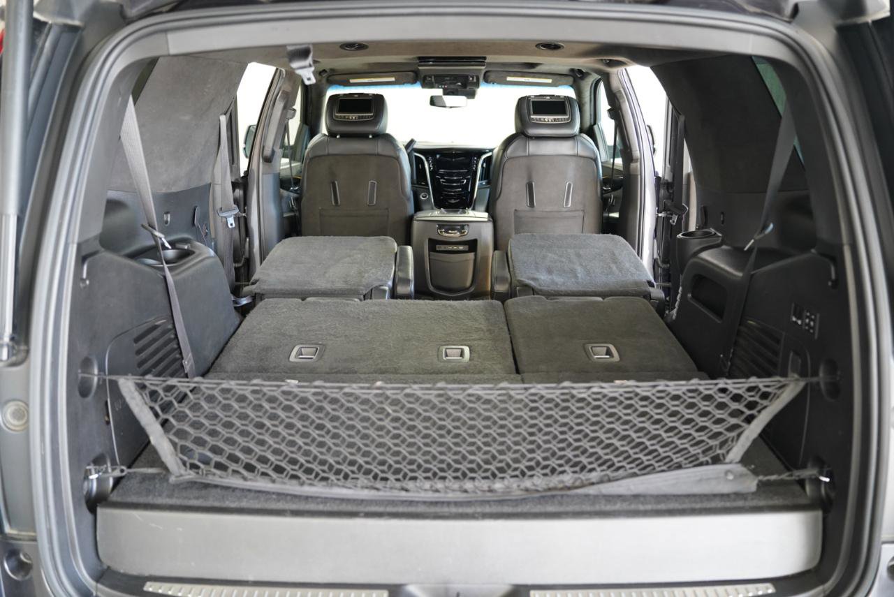 Used 2018 Cadillac Escalade Platinum image 40